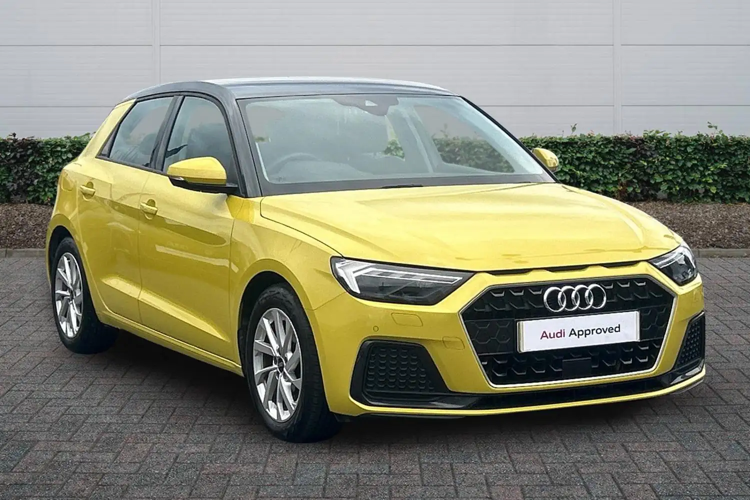 Yellow cars for Sale or on Finance Under £50000 | RAC Cars