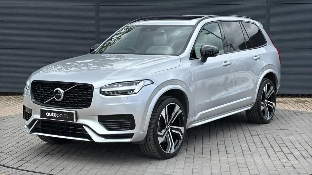Volvo XC90 Cars for Sale in Burton upon Trent | RAC Cars